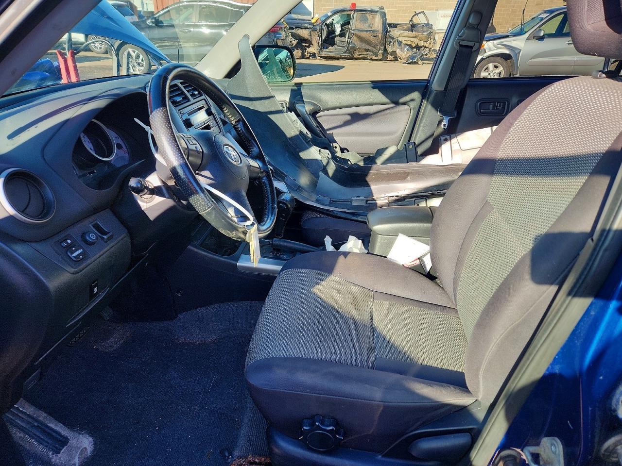 2004 Toyota Rav4 Base - Image 7