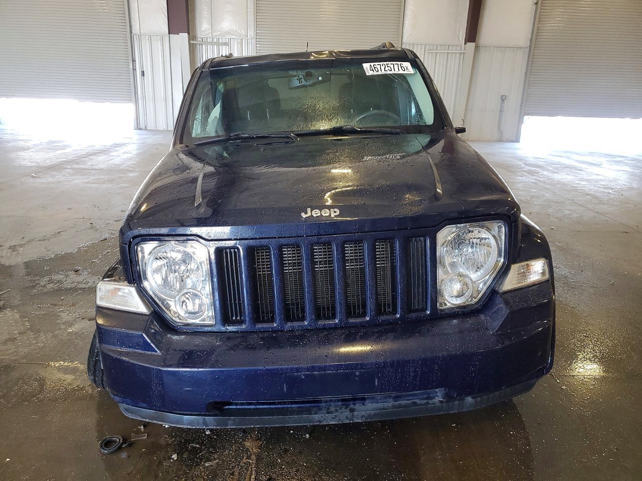 2012 Jeep Liberty Sport - Фото 5