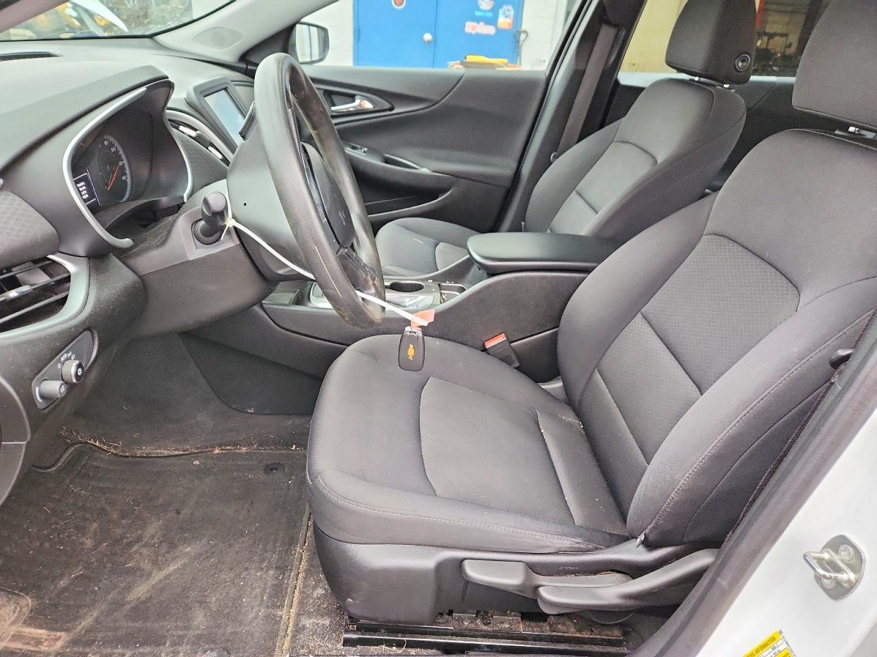 2016 Chevrolet Malibu Ls - Фото 7