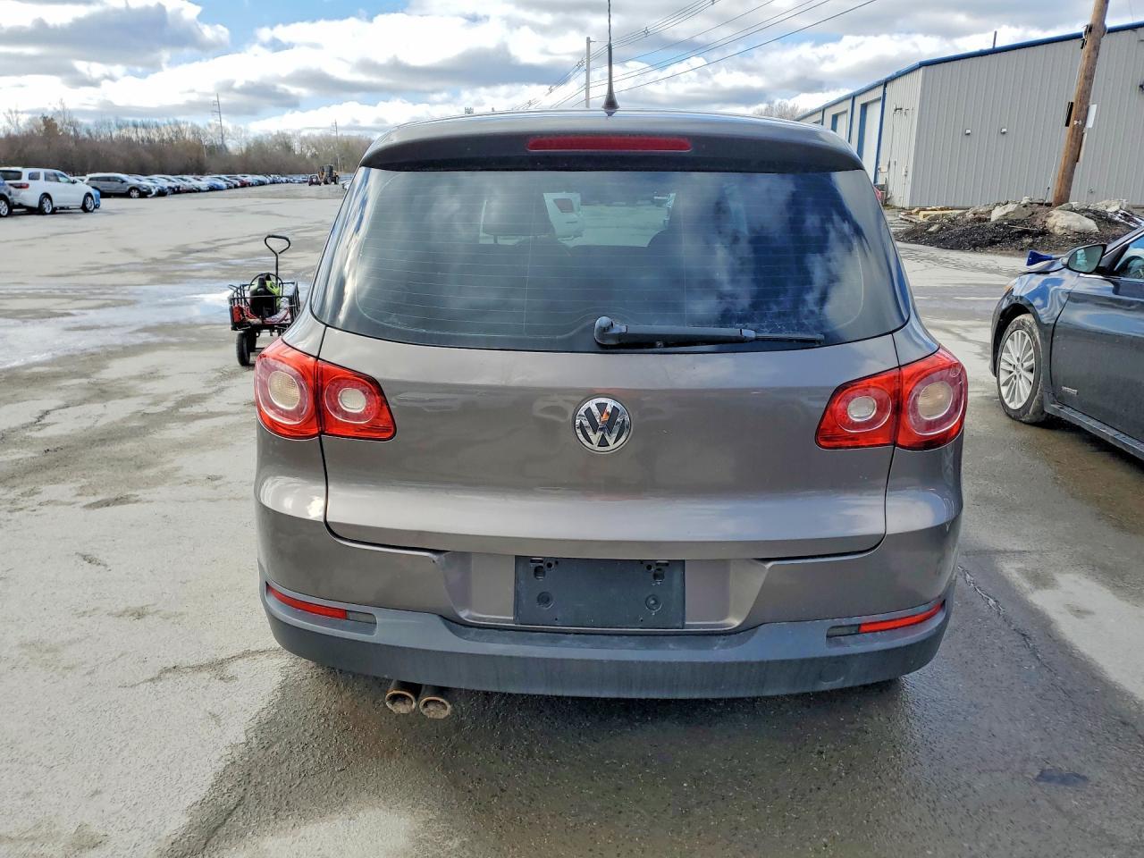 2011 Volkswagen Tiguan S - Фото 6