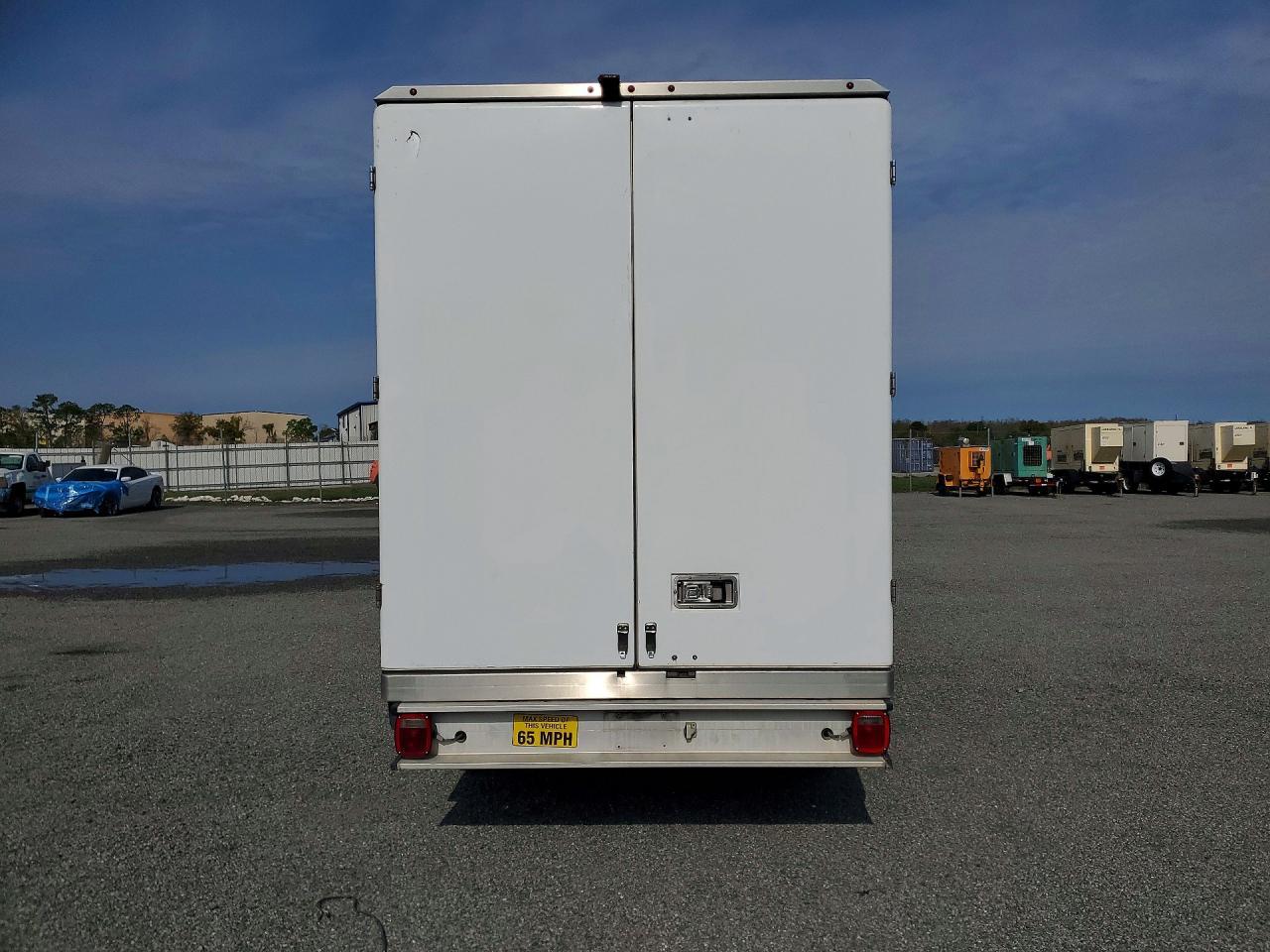 2021 Ford Transit Delivery Van - Image 6