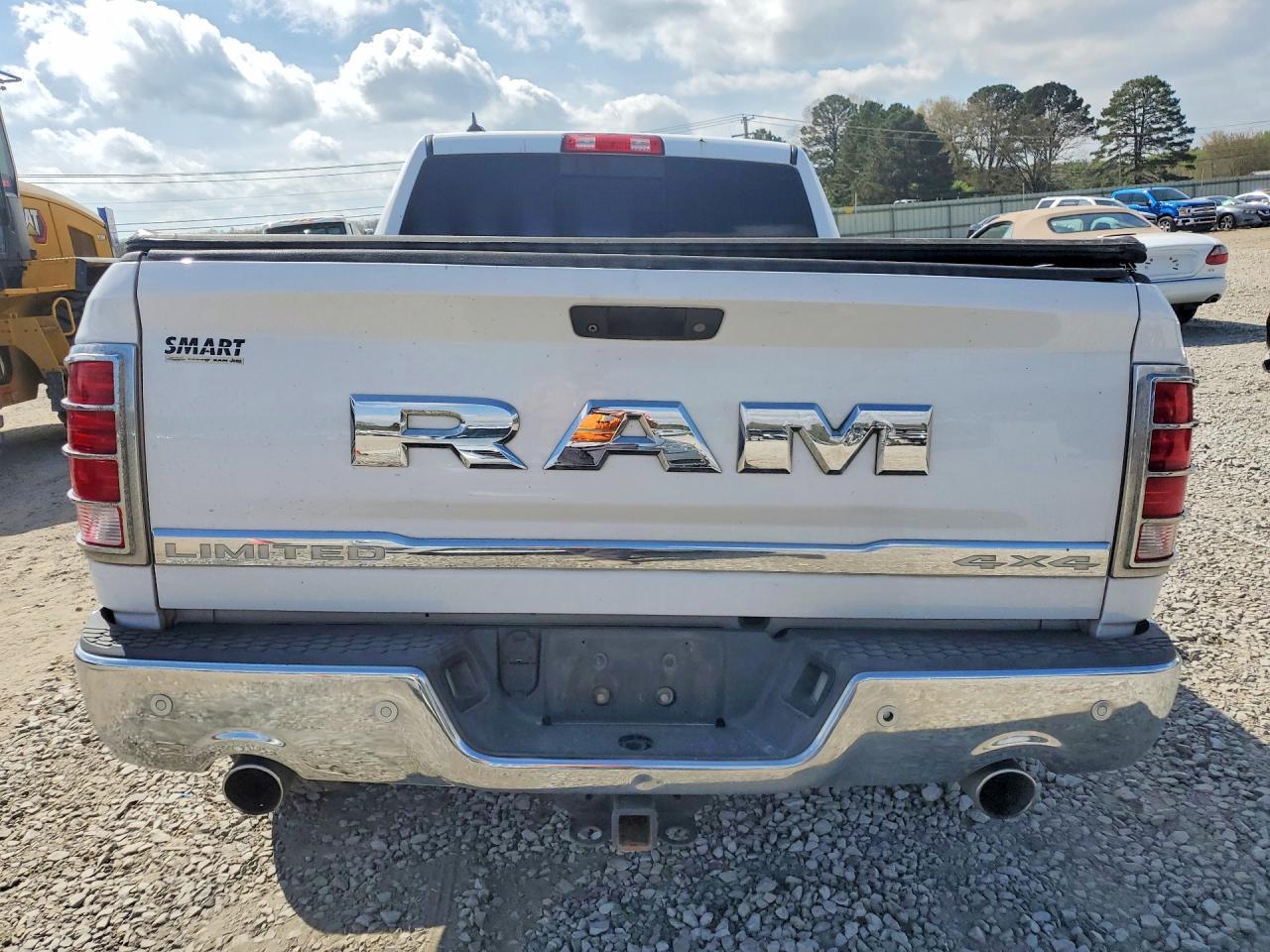2016 Ram 1500 Longhorn - Image 6