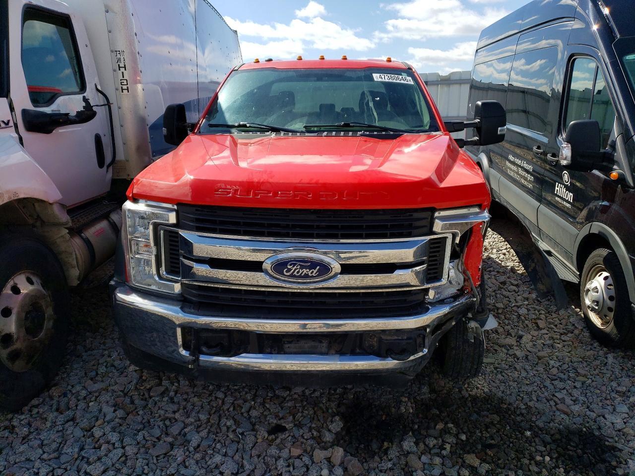 2018 Ford F450 Super Duty - Фото 5