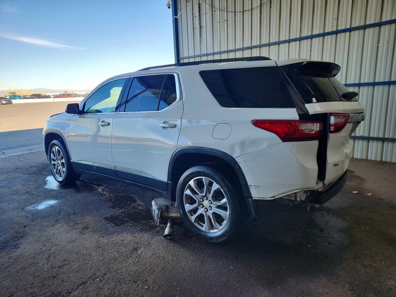 2019 Chevrolet Traverse Lt - Image 2