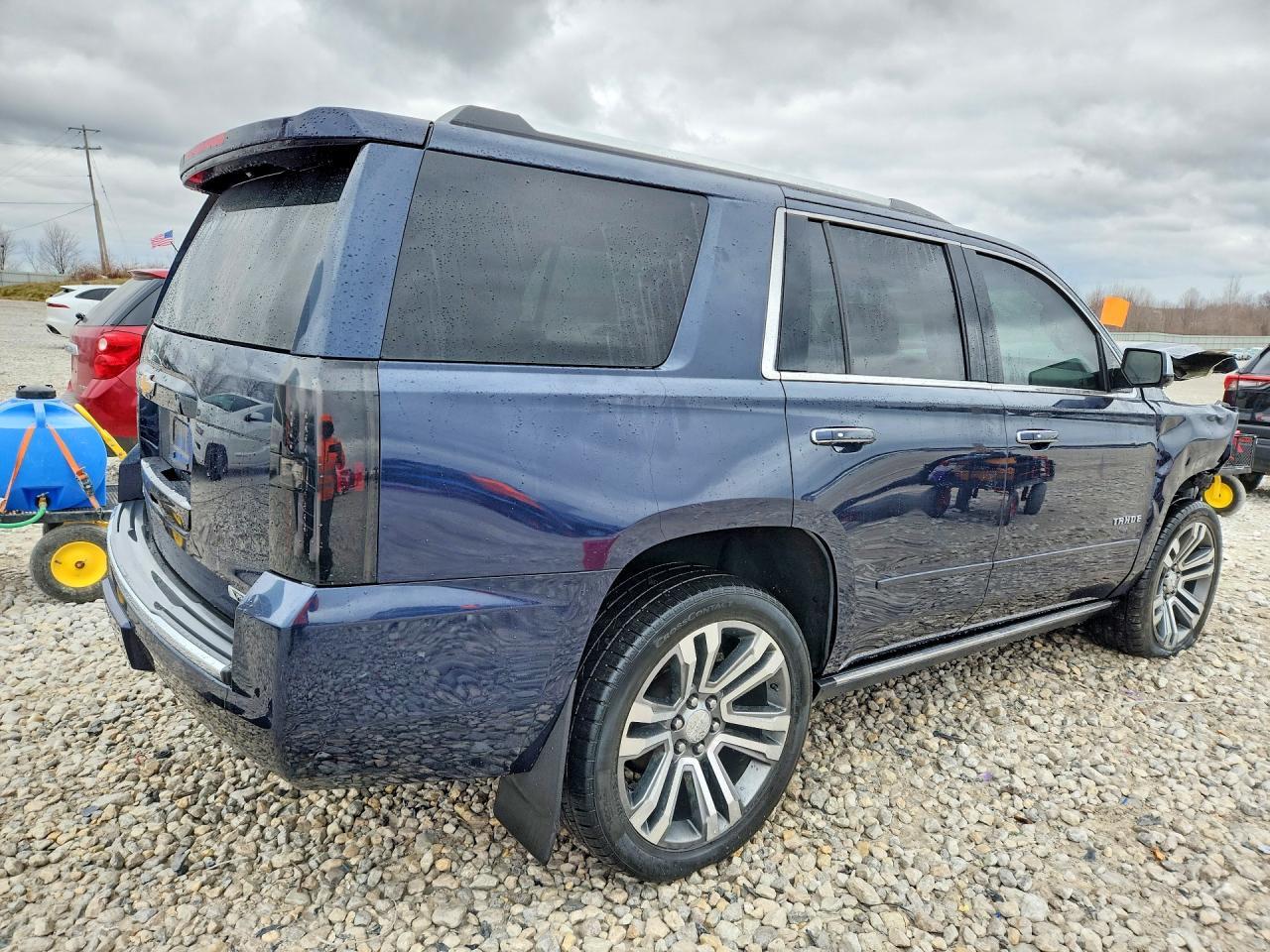 2017 Chevrolet Tahoe C1500 Premier - Фото 3
