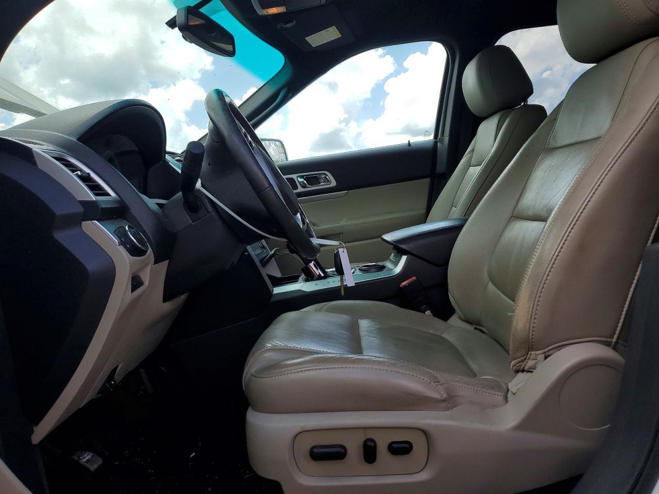 2013 Ford Explorer Xlt - Image 7