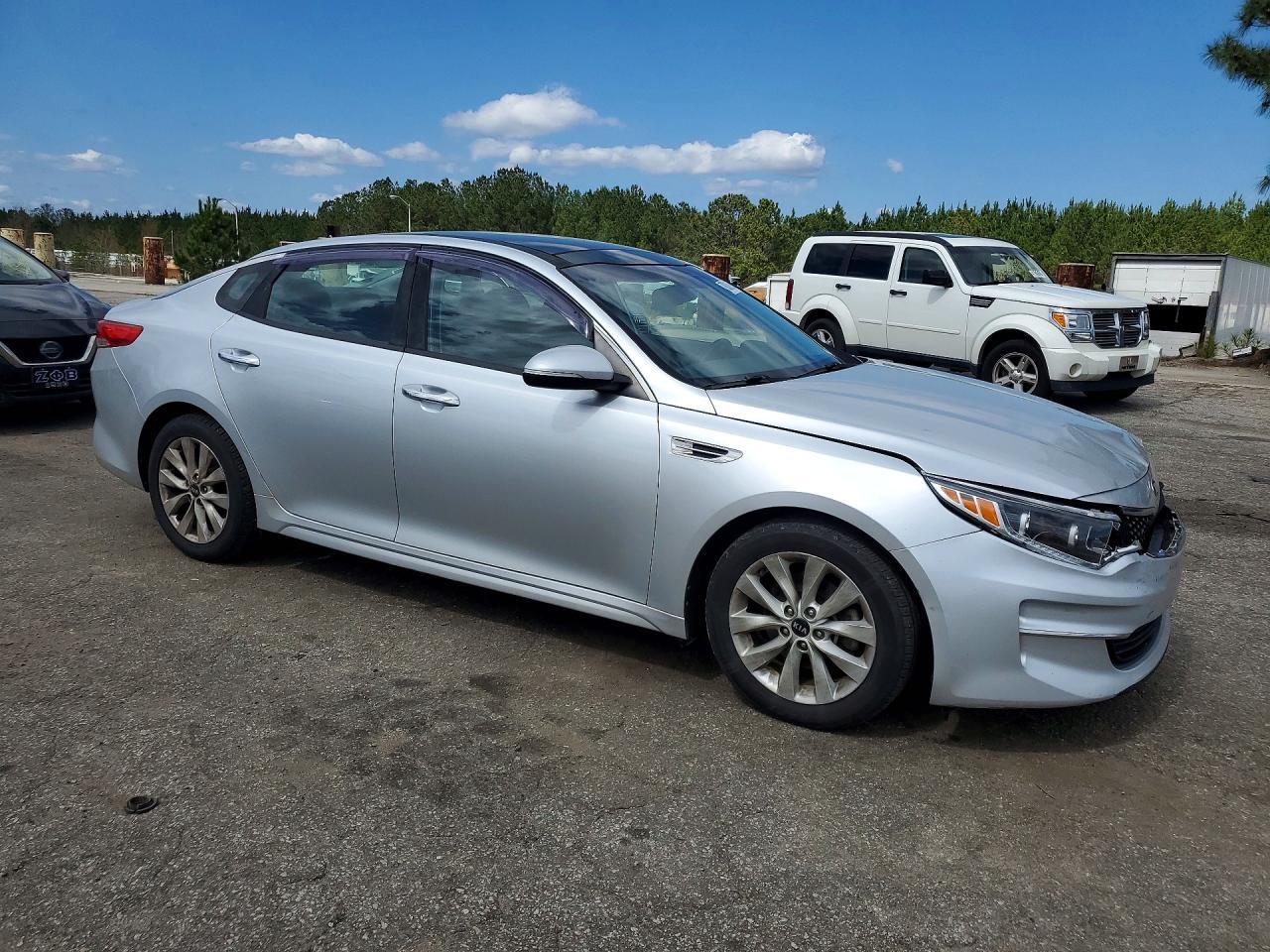 2016 Kia Optima - Фото 4