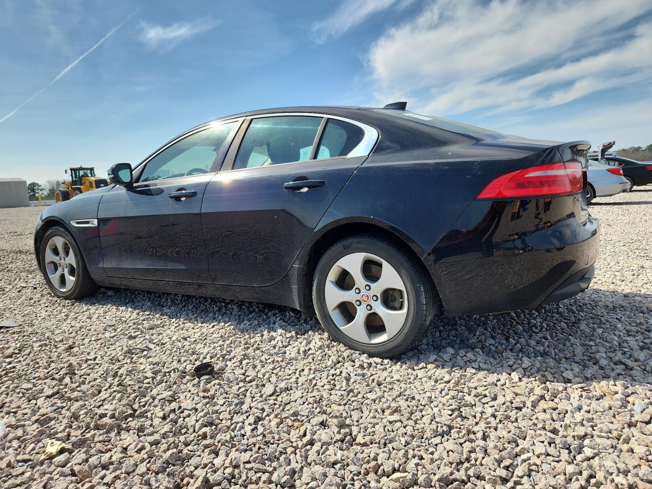 2018 Jaguar Xe - Image 2