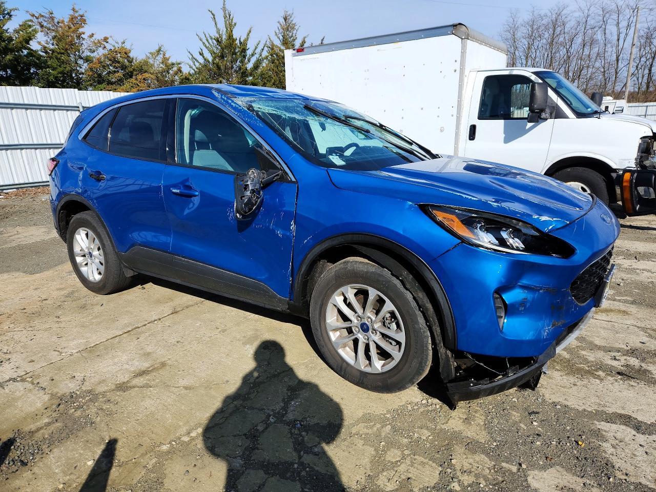 2020 Ford Escape Se - Фото 4