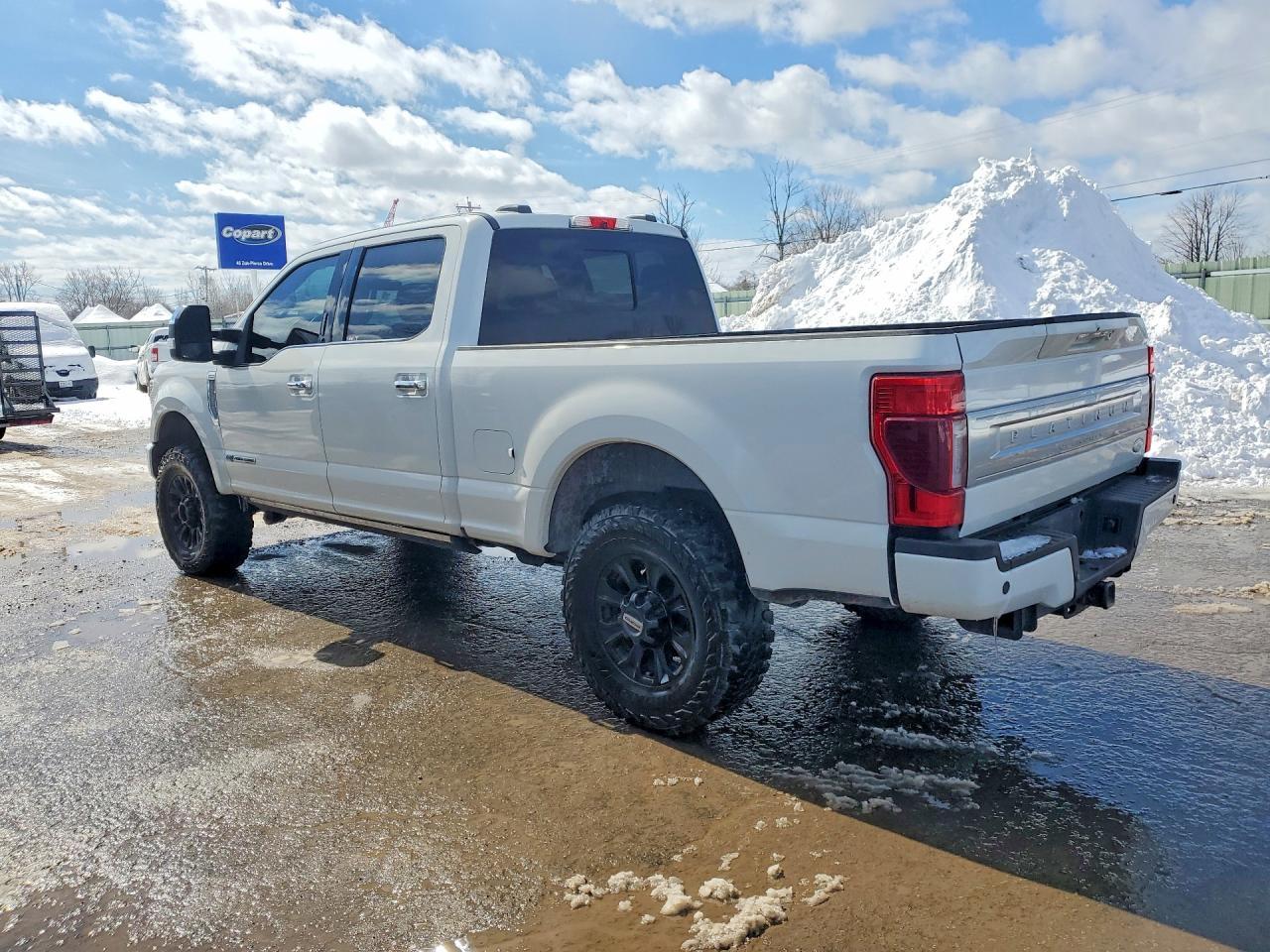 2020 Ford F250 Super Duty - Фото 2