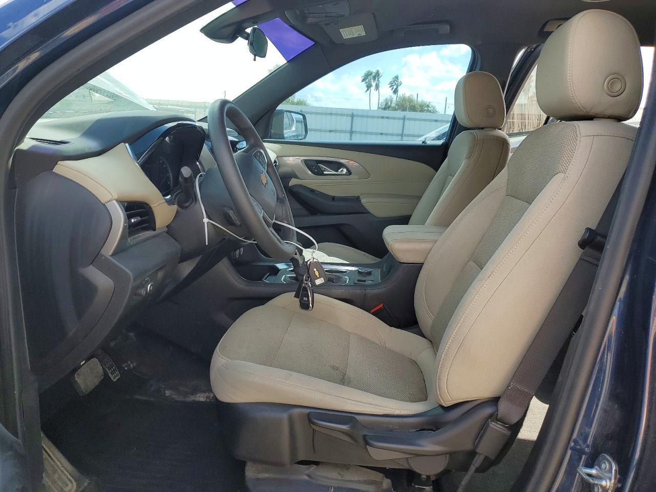2023 Chevrolet Traverse Ls - Фото 7