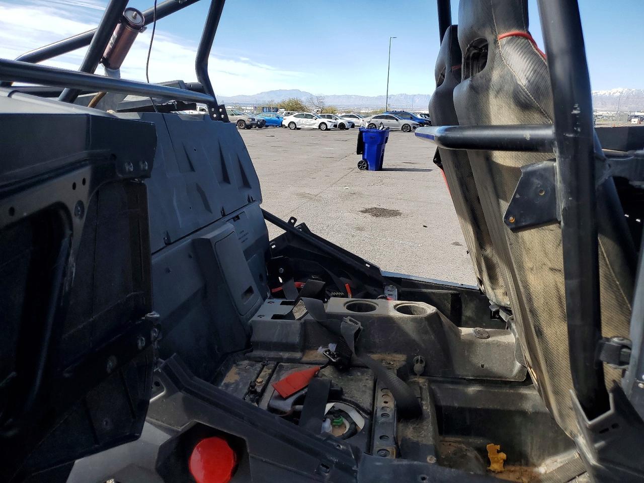 2015 Polaris Rzr Utility Vehicle - Image 6