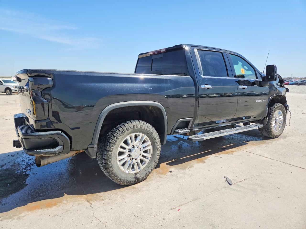 2020 Chevrolet Silverado K2500 High Country - Image 3