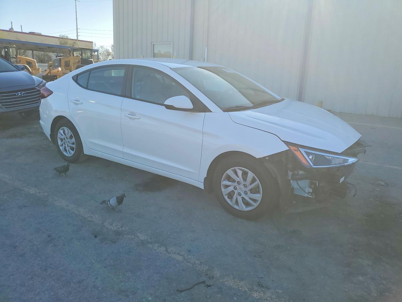2020 Hyundai Elantra Se - Фото 4