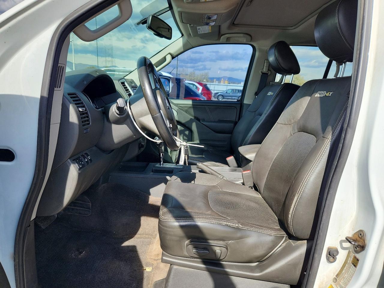 2015 Nissan Frontier S - Image 7