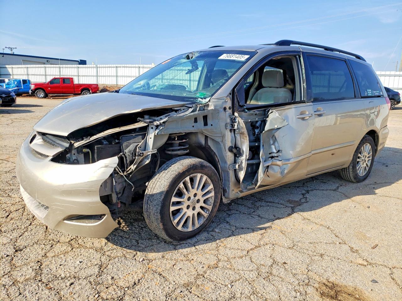 2008 Toyota Sienna Le 7-Passenger