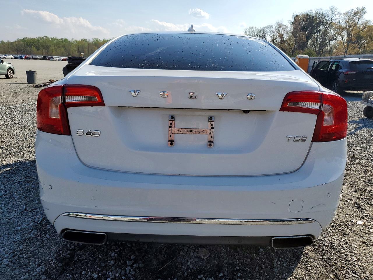2017 Volvo S60 Premier - Фото 6
