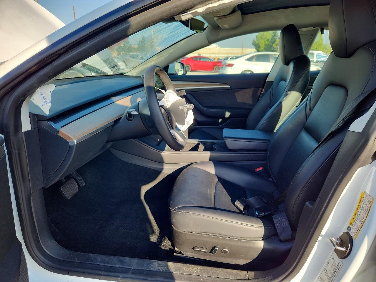 2023 Tesla Model 3 - Фото 7