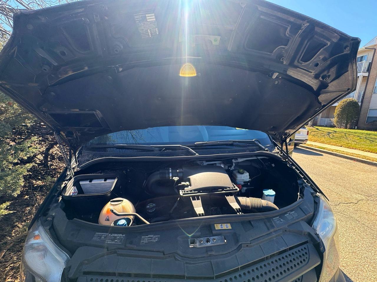 2015 Mercedes-Benz Sprinter 2500 - Image 7