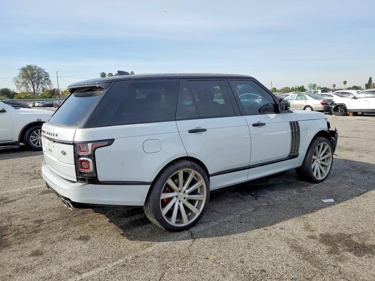 2017 Land Rover Range Rover Supercharged - Фото 3