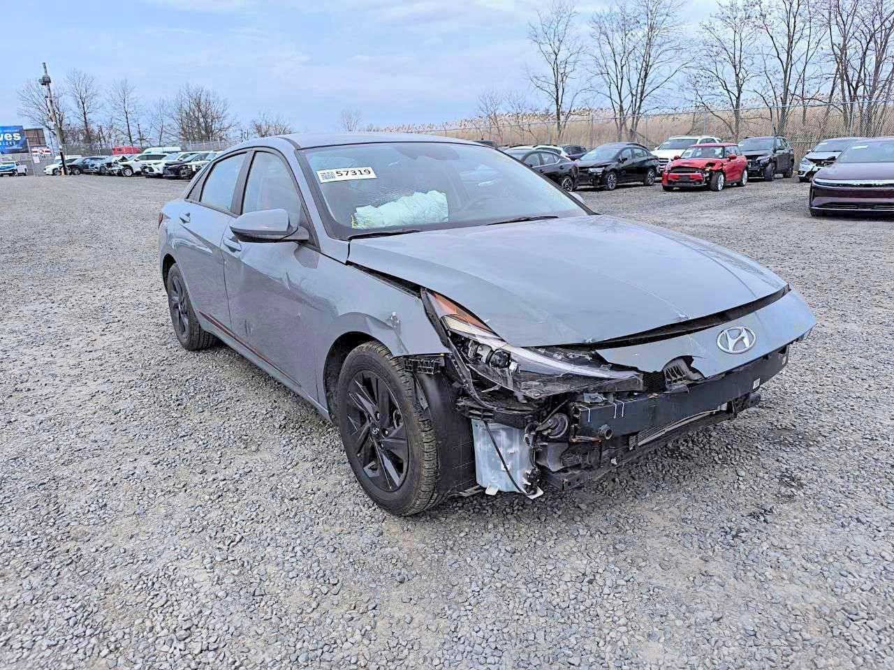 2021 Hyundai Elantra Sel - Image 3