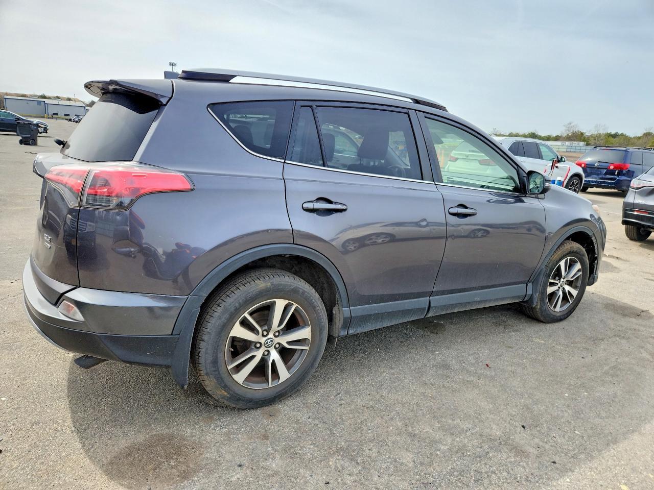 2018 Toyota Rav 4 - Фото 3