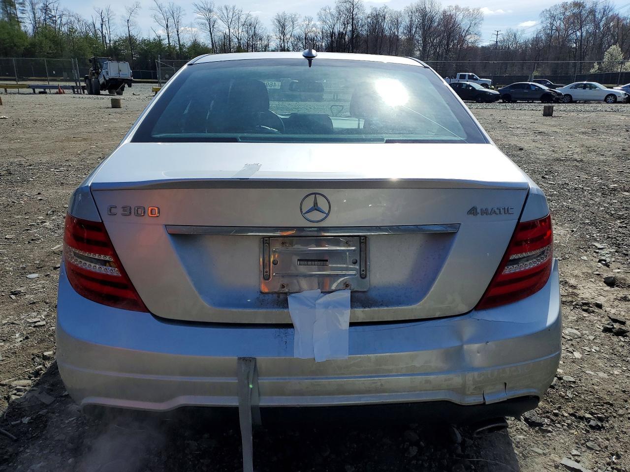 2014 Mercedes-Benz C 300 4Matic - Фото 6