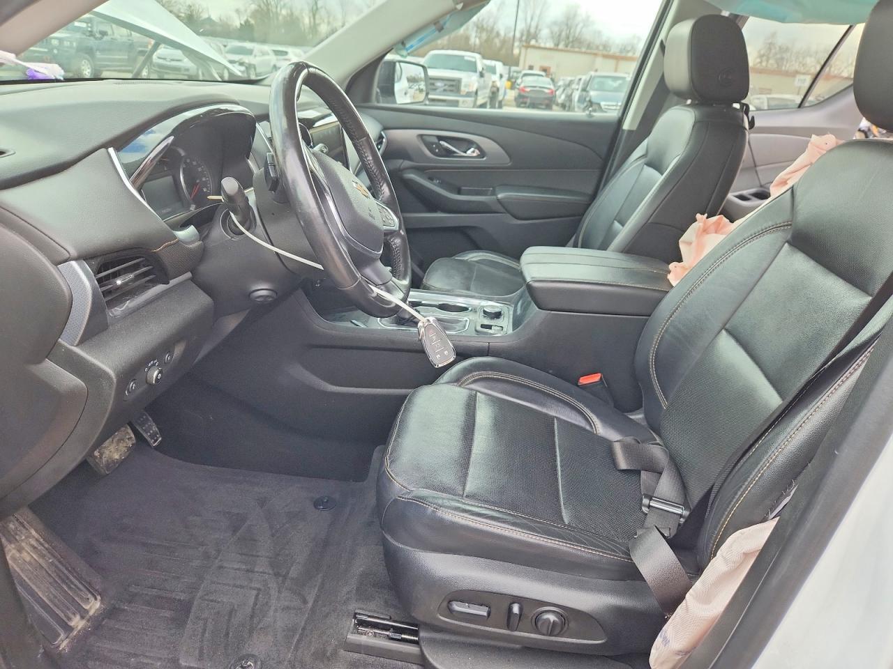 2020 Chevrolet Traverse Premier - Фото 7