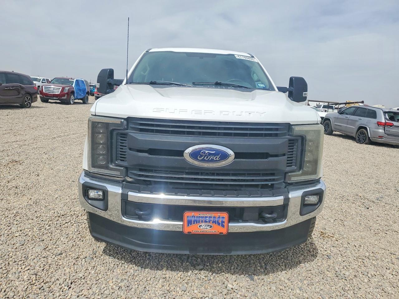 2017 Ford F250 Super Duty - Фото 5