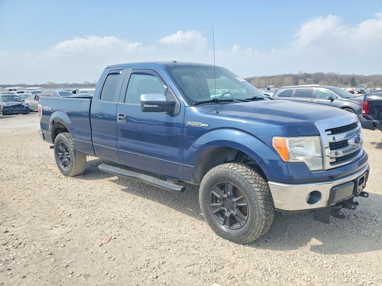 2014 Ford F150 Super Cab - Фото 4