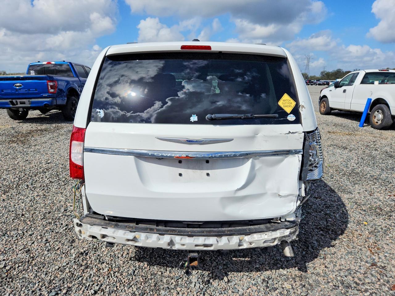 2014 Chrysler Town & Country Touring - Фото 6