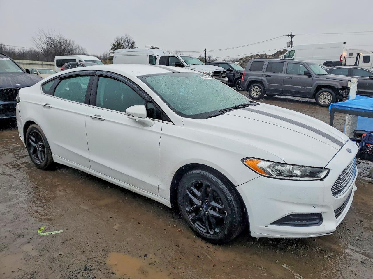 2013 Ford Fusion Se - Фото 4