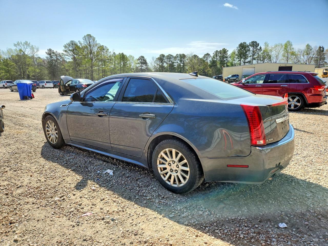 2010 Cadillac Cts - Image 2