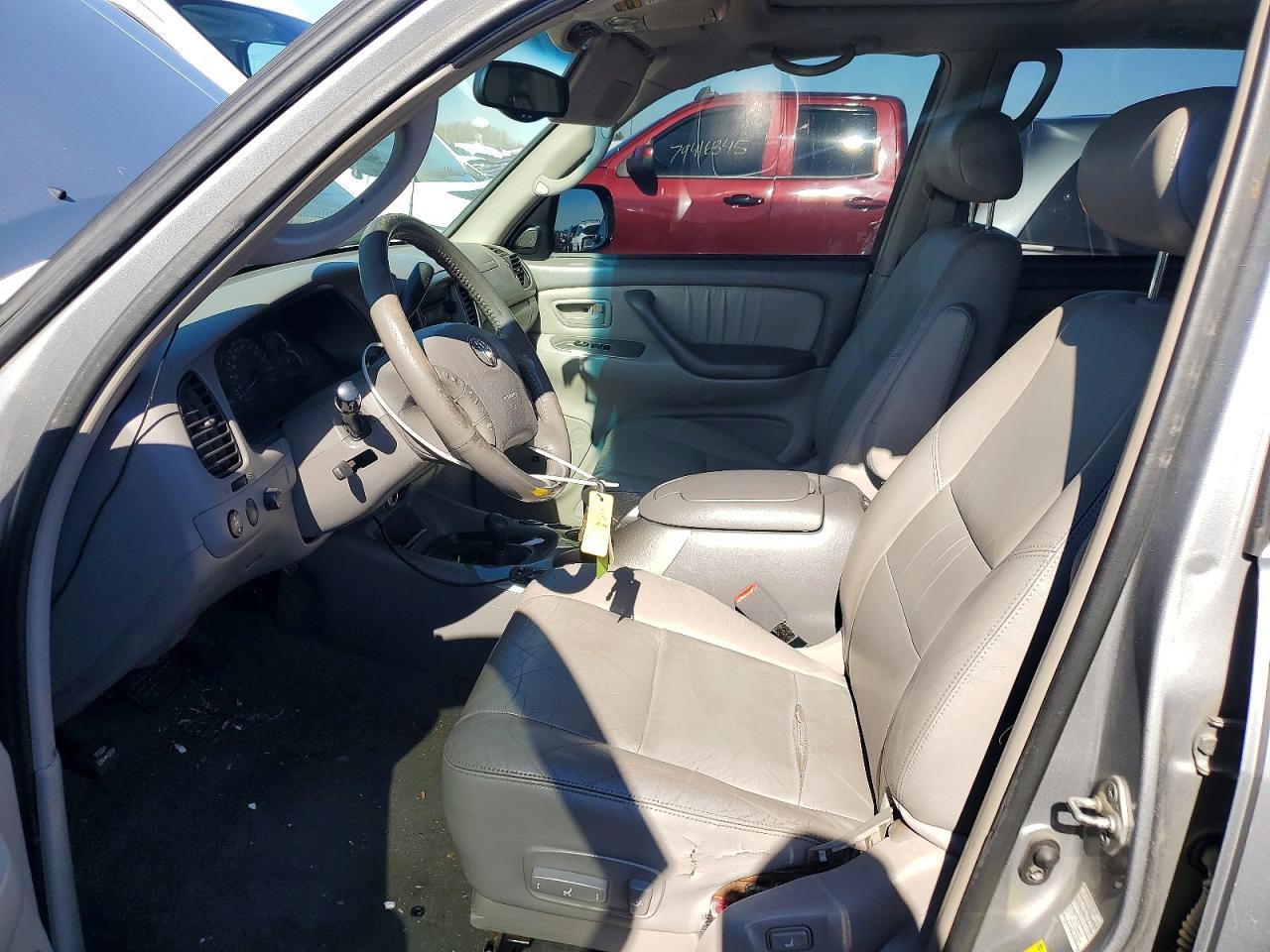 2003 Toyota Sequoia Limited - Image 7