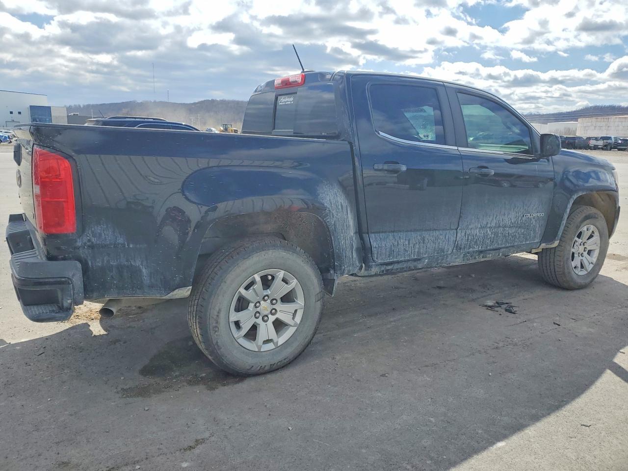 2019 Chevrolet Colorado Lt - Image 3
