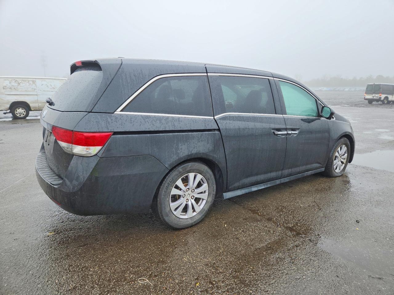 2015 Honda Odyssey - Фото 3