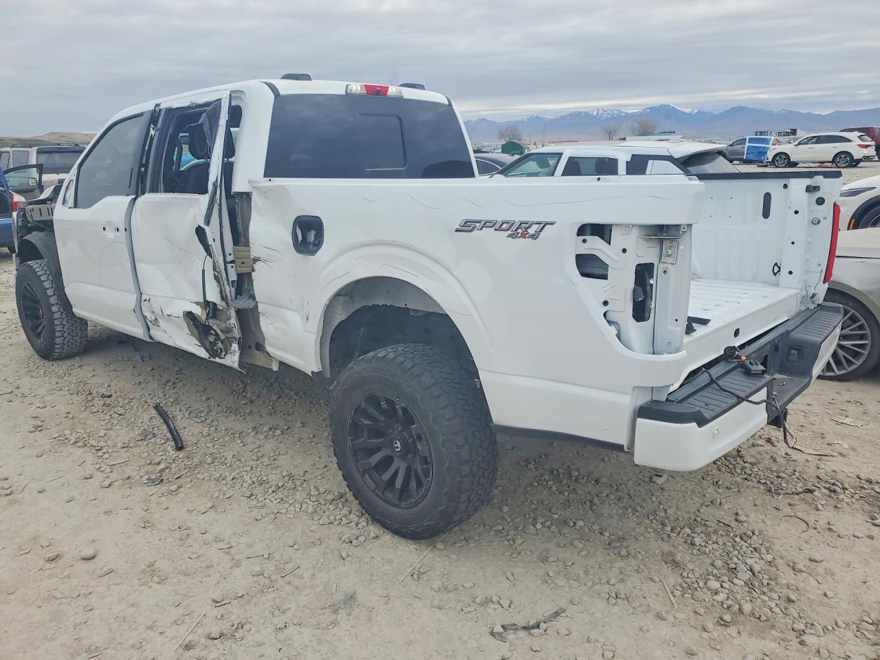 2022 Ford F150 Supercrew - Фото 2