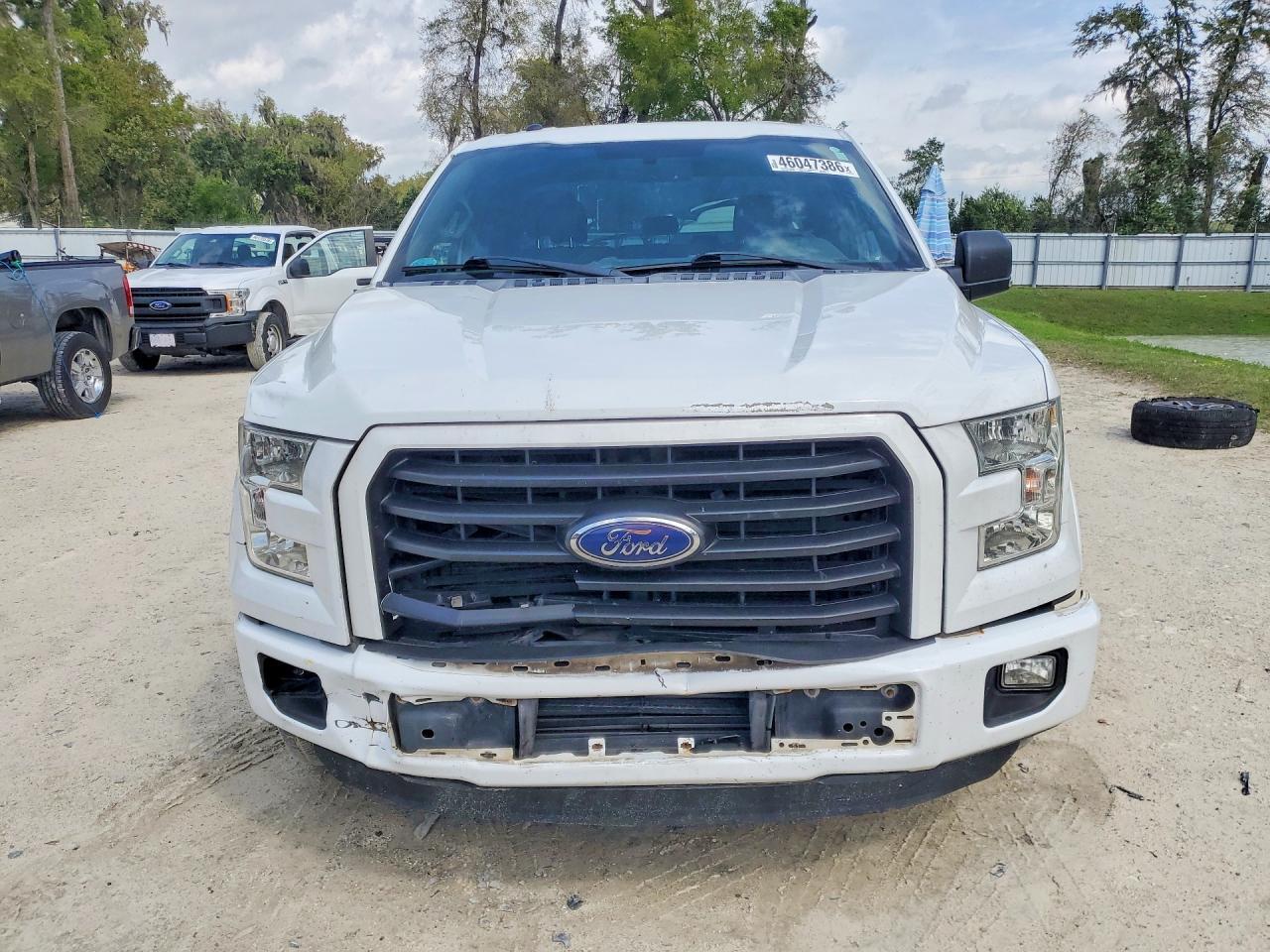 2016 Ford F150 Super Cab - Фото 5
