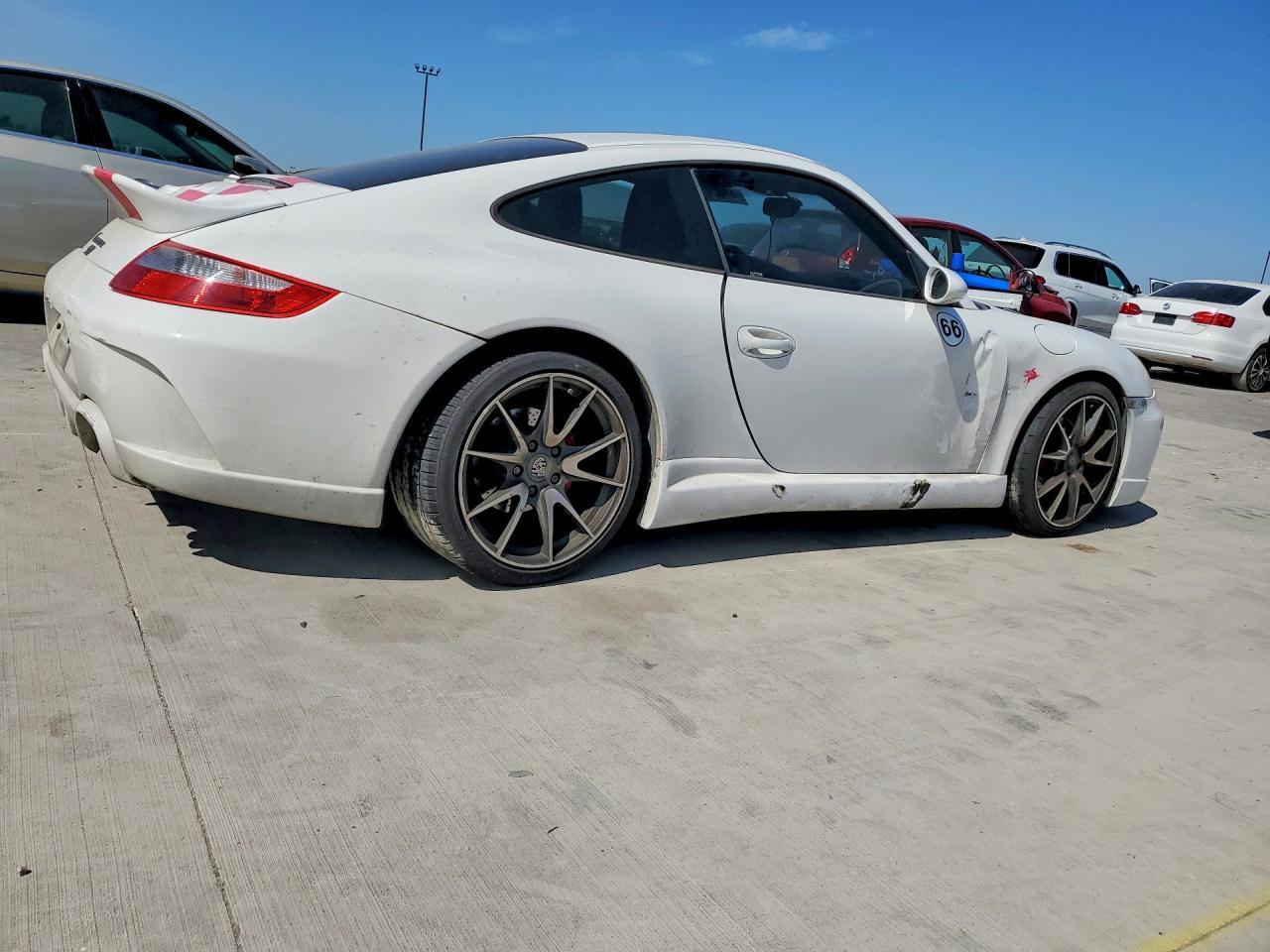 2005 Porsche 911 New Generation Carrera - Image 3