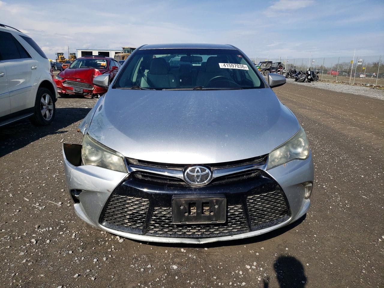2017 Toyota Camry Se - Image 5