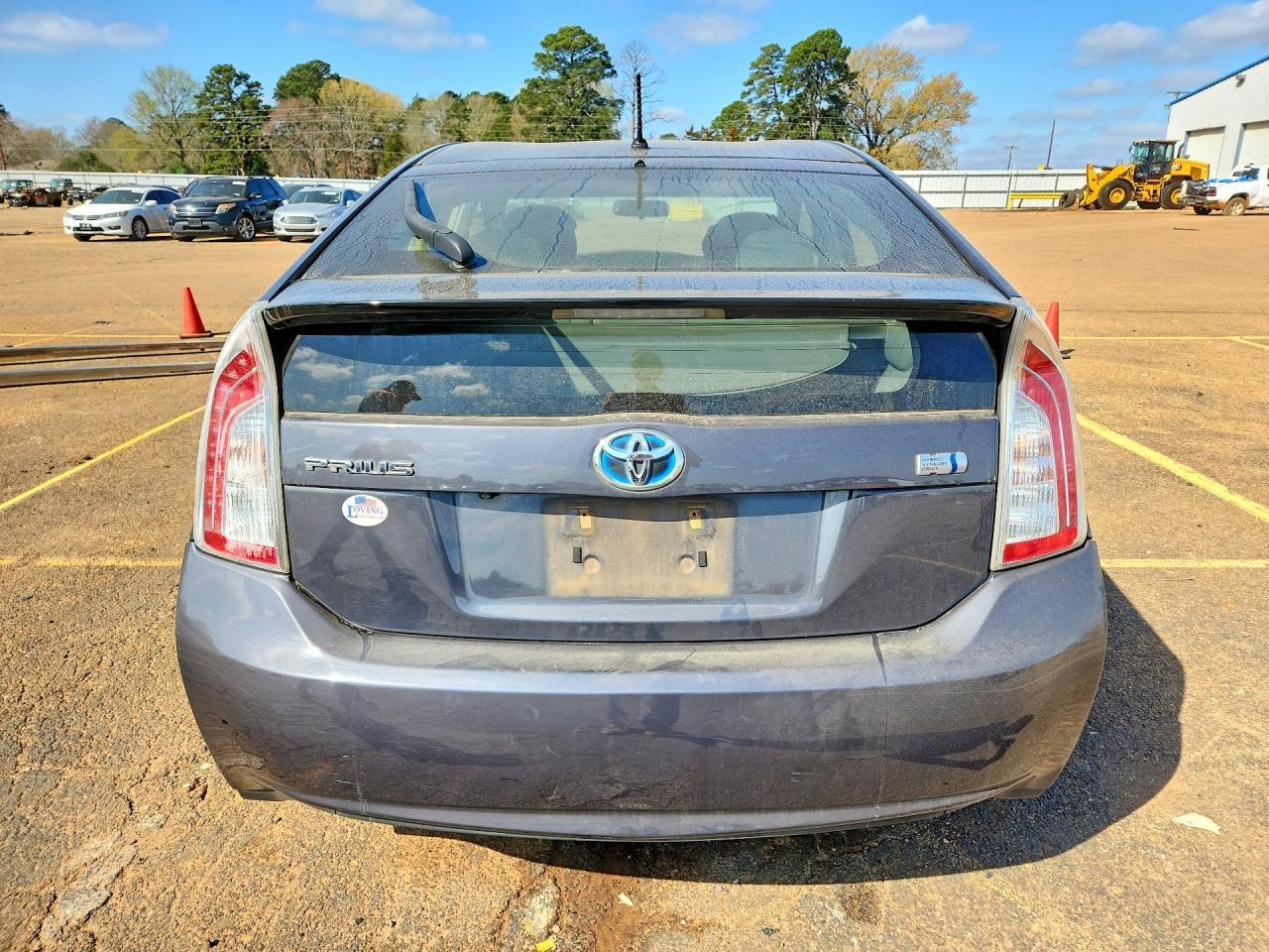 2015 Toyota Prius Two - Фото 6