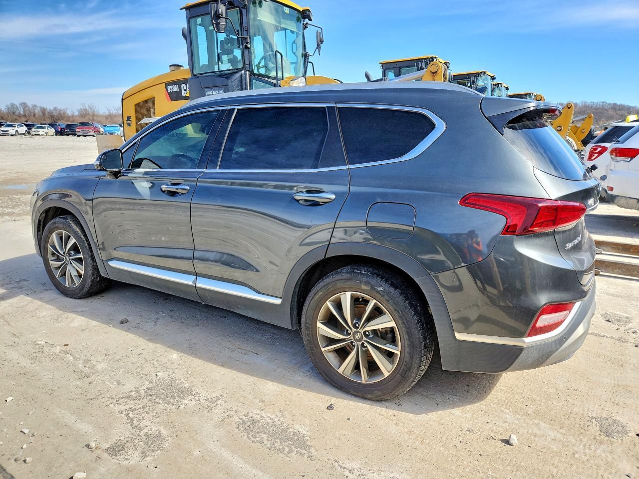 2019 Hyundai Santa Fe Ultimate 2.4L - Фото 2