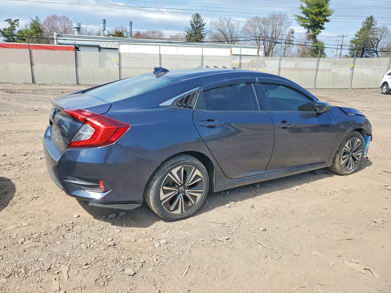 2017 Honda Civic Exl - Image 3