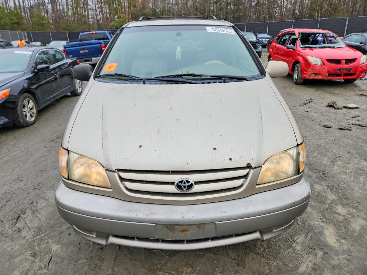 2003 Toyota Sienna - Фото 5
