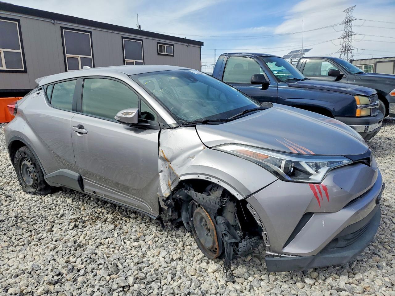 2019 Toyota C-Hr Le - Фото 4