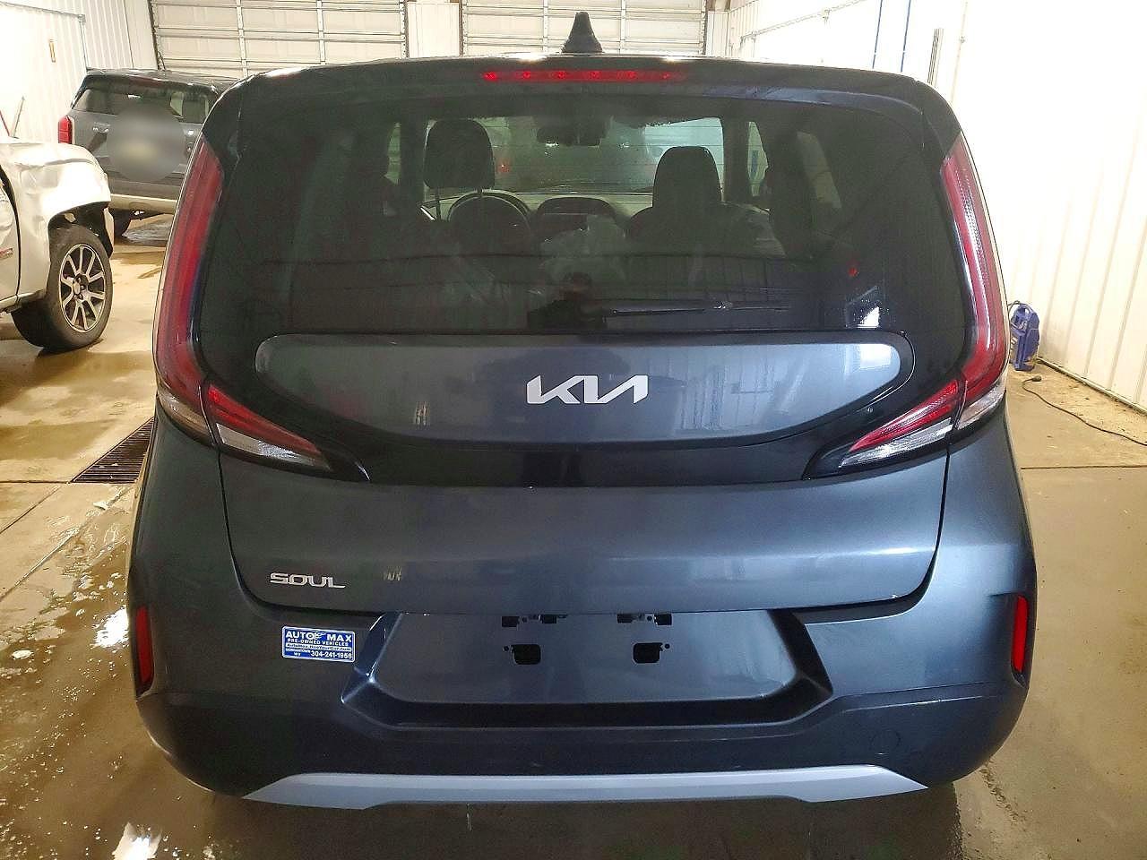 2023 Kia Soul Lx - Image 6