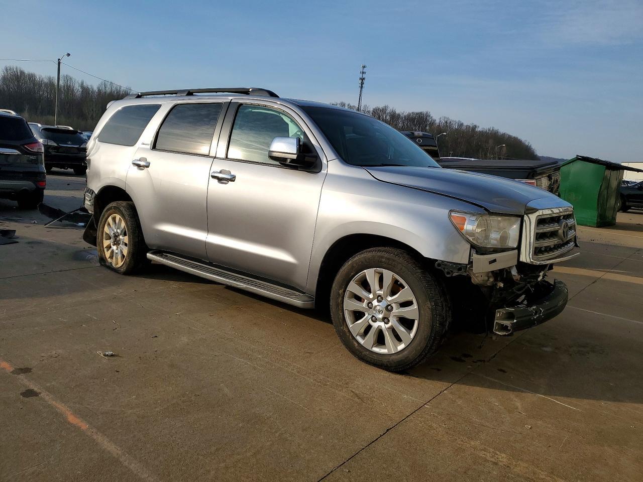 2010 Toyota Sequoia Platinum - Фото 4
