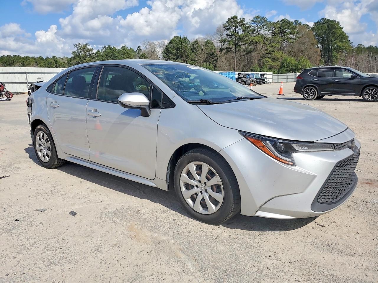 2020 Toyota Corolla Le - Фото 4