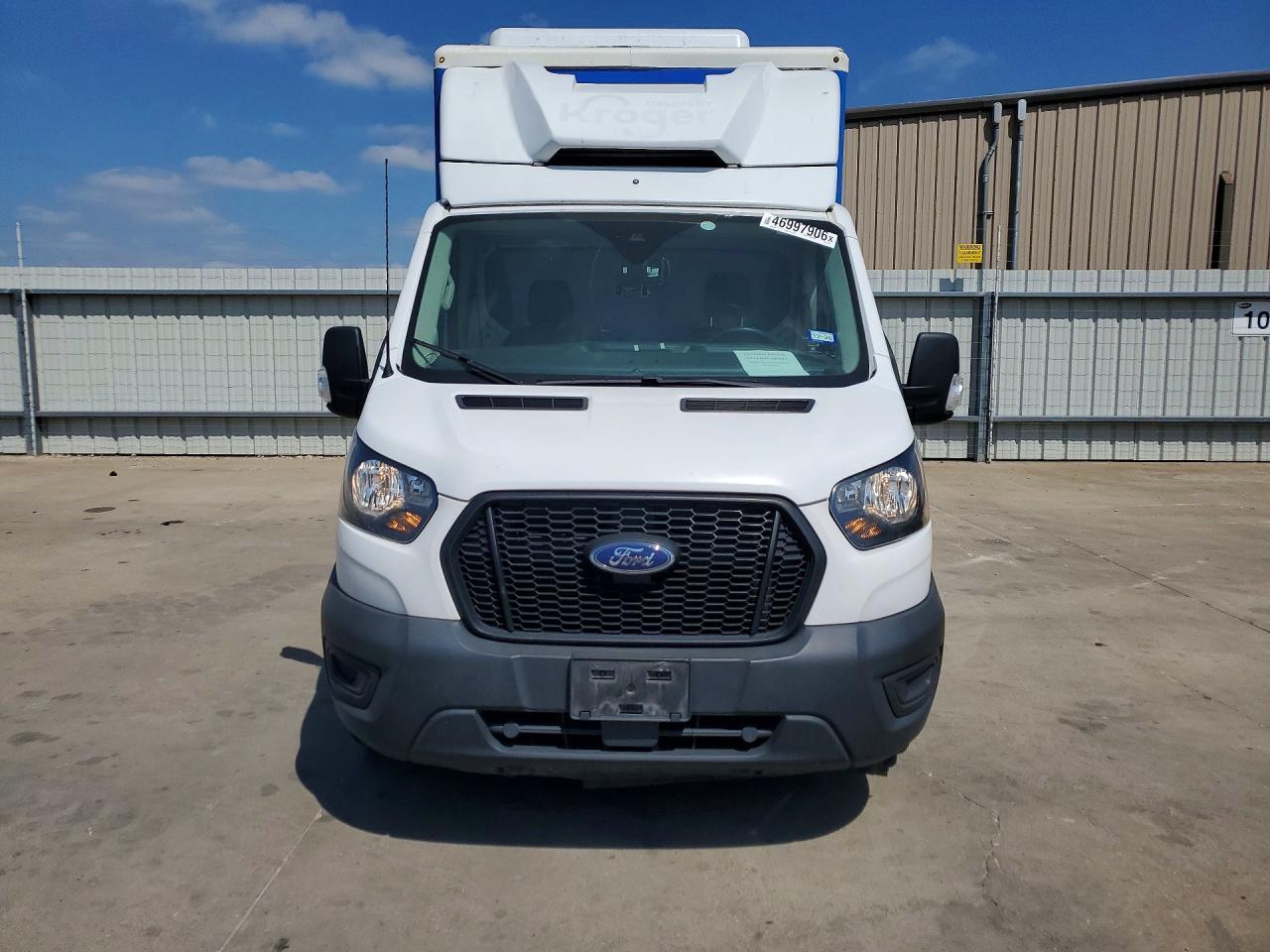 2021 Ford Transit Delivery Truck - Фото 5