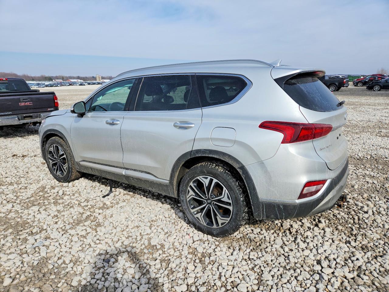 2019 Hyundai Santa Fe Ultimate 2.0T - Фото 2